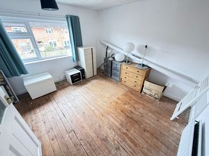 Peckforton Drive Great Sutton